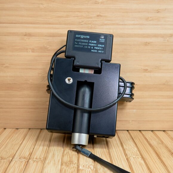Vintage Argus Electronic Flash 9672, for Polaroid SX series, NEW! - Picture 4 of 5